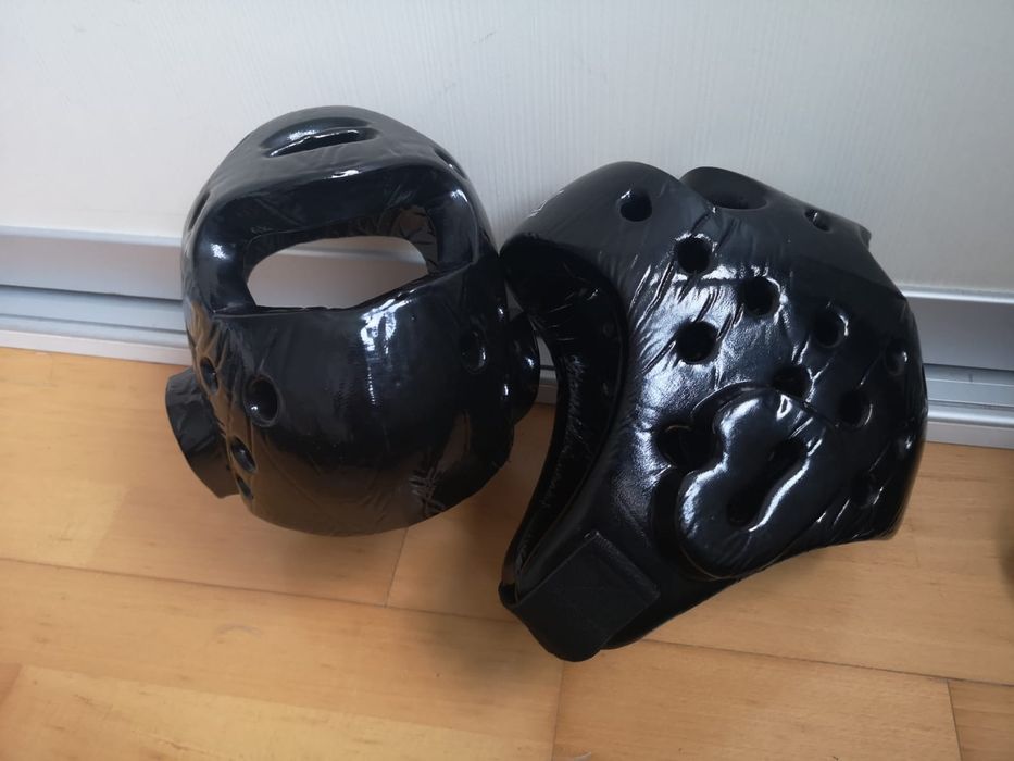 Casca noua protecție box kickbox sport contact competitii