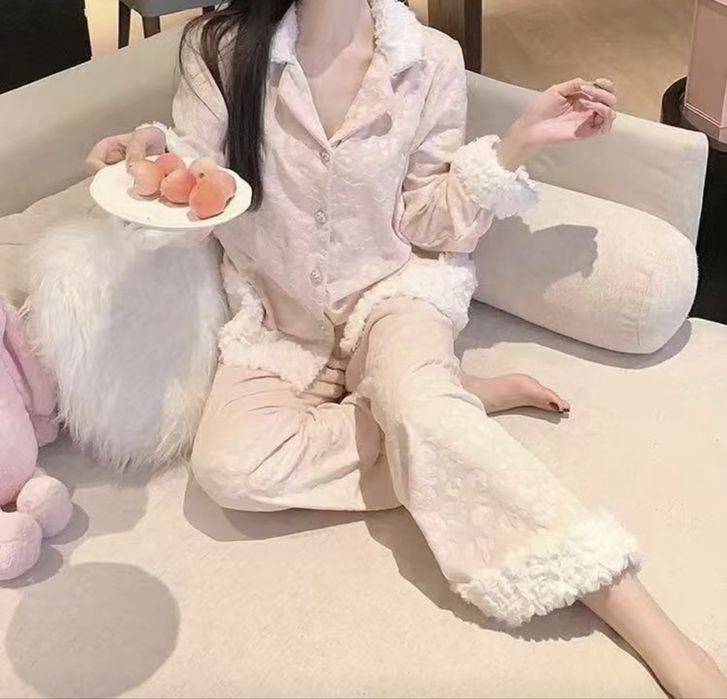 Утеплённые пижамки женские