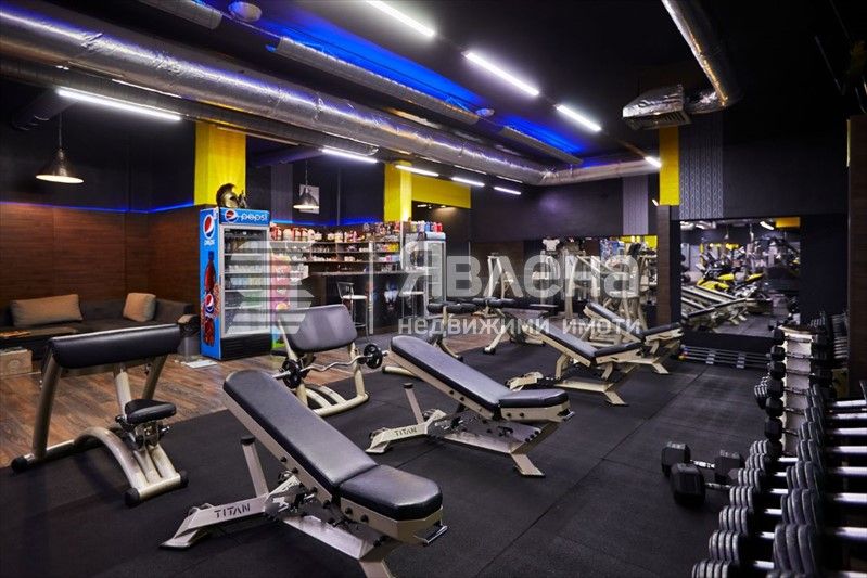 Продава се Магазин в София, Света Троица - 814 кв.м за 799 €/кв.м - Снимка #9