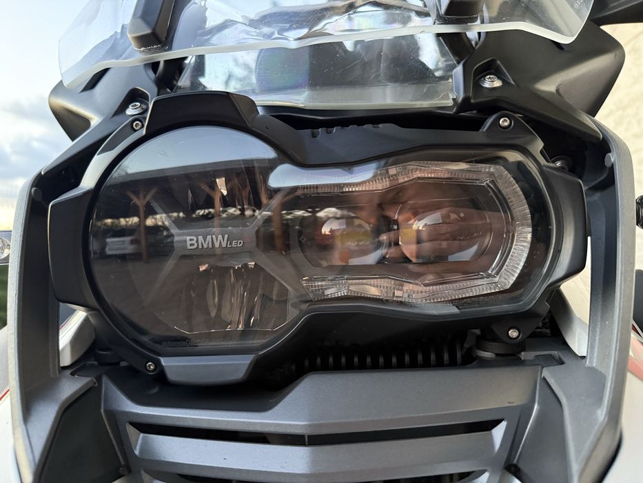 BMW R1200 GS LC Adventure, Full Led, Cutii originale BMW VARIO, anvelope noi Michelin!