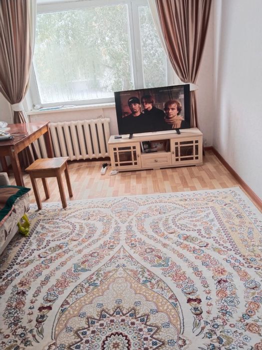 Продается 3 комн квартира