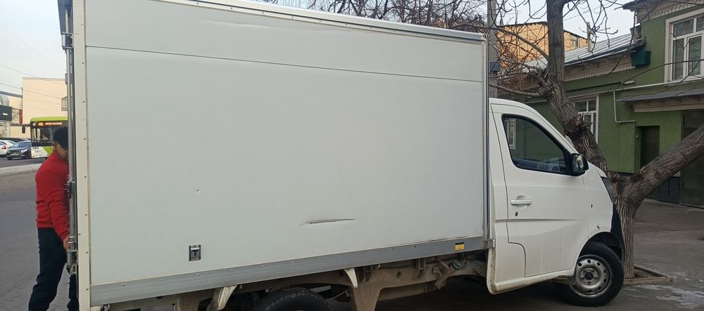 Срочно сотилади йили 2024 Уй ишига минилган нахт пулга келиштриб берил