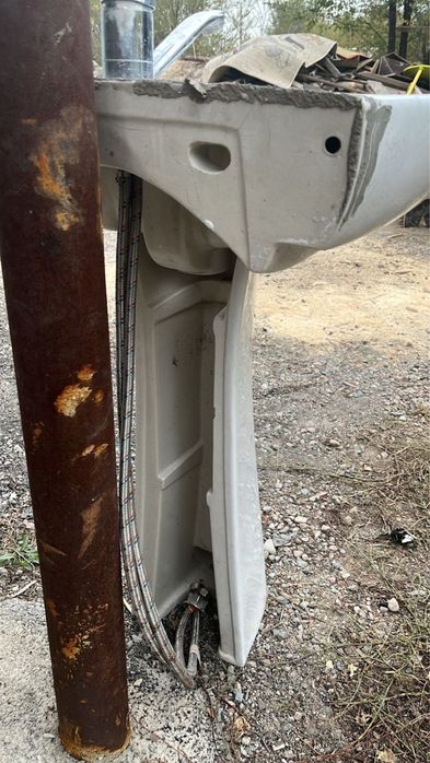 Керамическая раковина