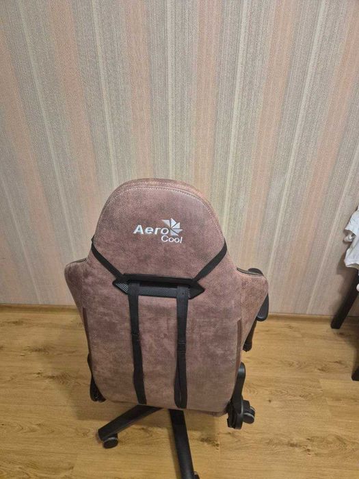 Продам Игровое кресло Aerocool Duke