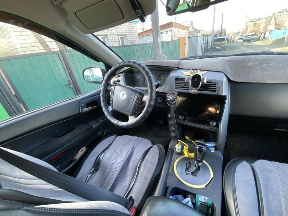 Продам машину Ssang young kyron 2014