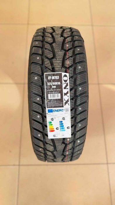 225/60 R16 Onyx шипованные зимние