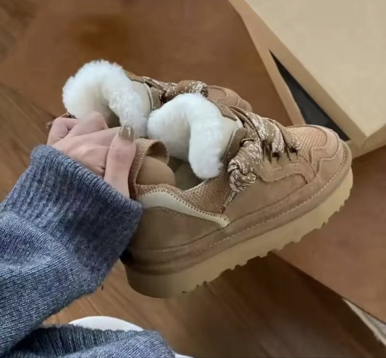 Зимни обувки UGG