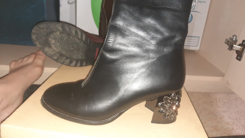 Етік, таза былғары.