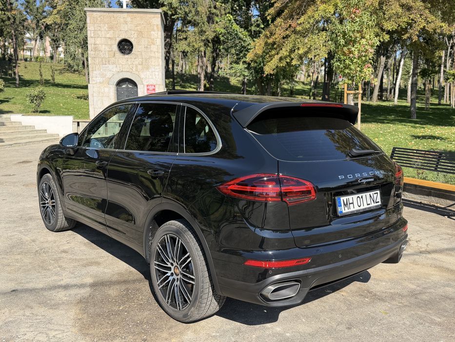 PORSCHE Cayenne 2016 — imagine 4