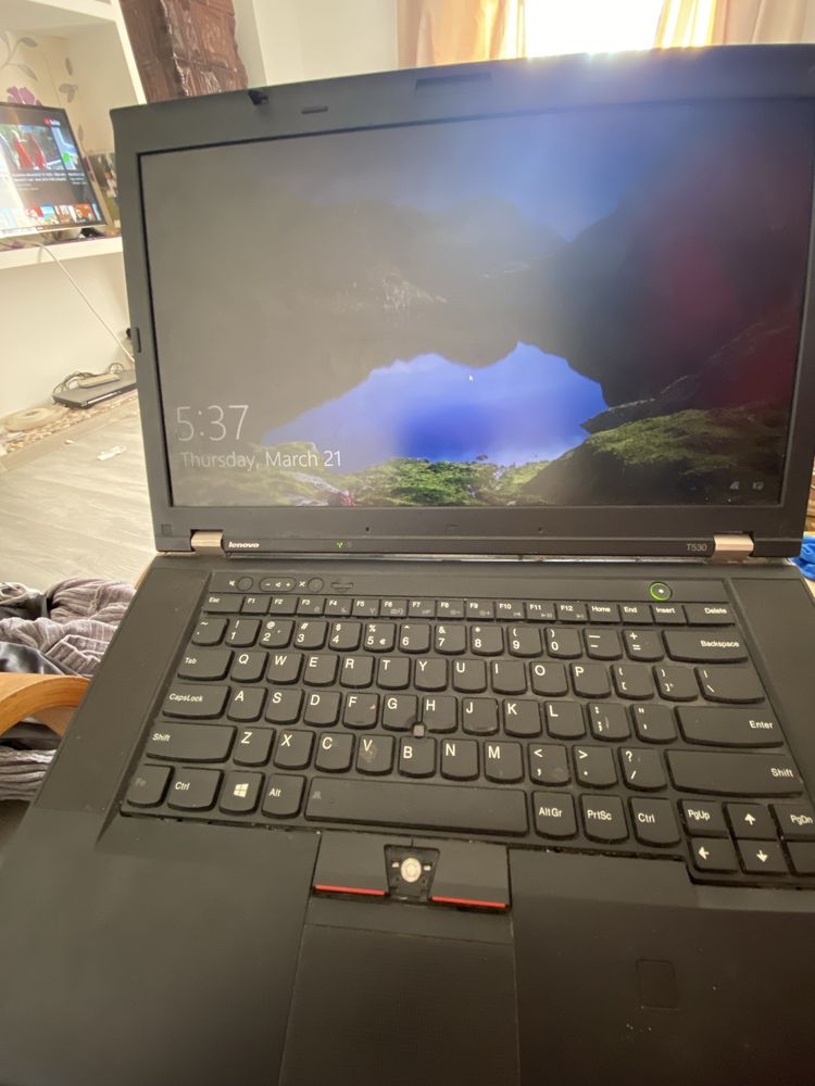 Laptop lenovo thinkpad t500 Ciofliceni • OLX.ro