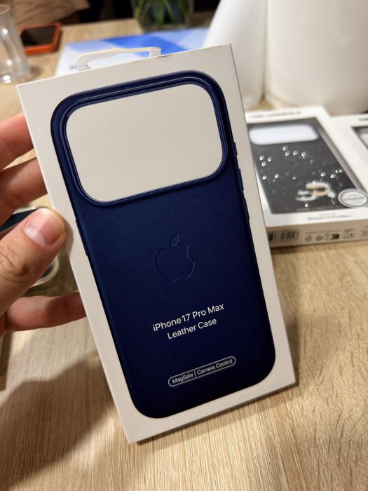 Husa leather iPhone 17 pro max