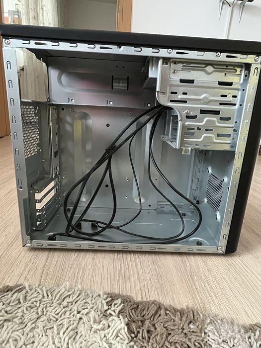 Carcasă PC ASUS Micro-ATX + DVD-RW + Card Reader integrat