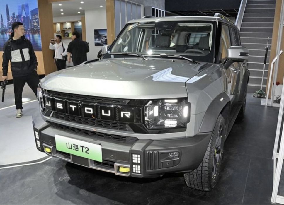 Стекло фары JETOUR T2