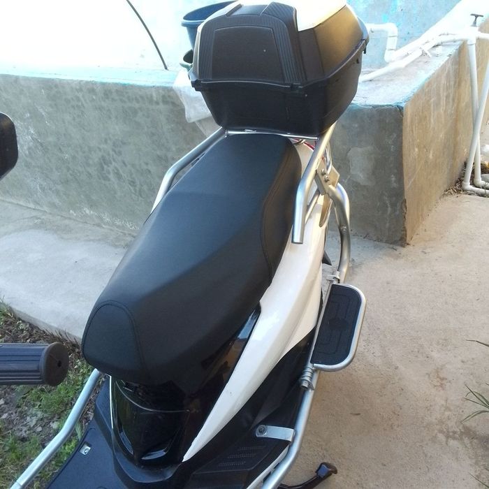 Зудлик билан сотилади пул зарил