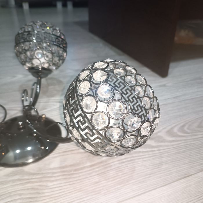 Продам люстру за 8000