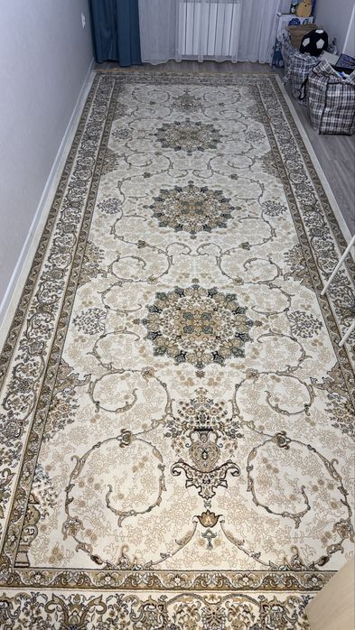 Продается ковер 2м на 4 м