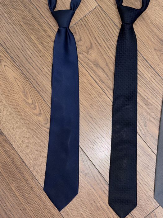 3 броя вратовръзки за 5 €