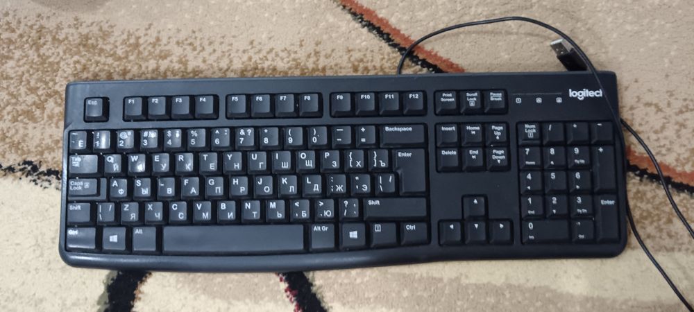 logitech клавиатура