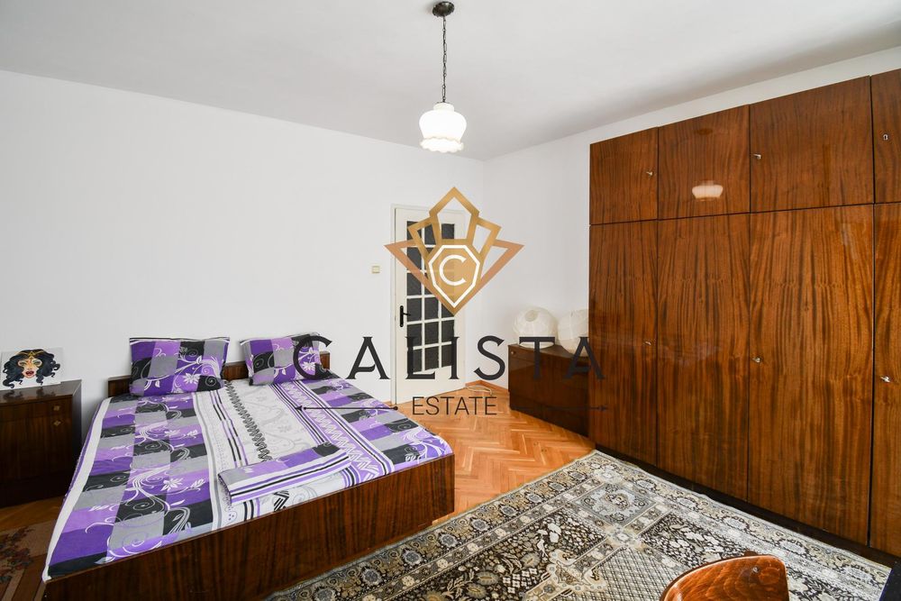 Дава се под наем Тристаен апартамент в София, Център - 105 кв.м за 611.49 € - Снимка #3