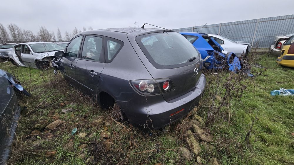 Mazda 3 hayon portbagaj stopuri usi usa bara spate prag Scaune aripa
