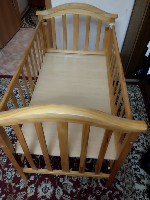 Манеж детский деревянный