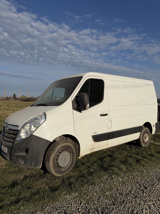 Inchiriez autoutilitara , Duba