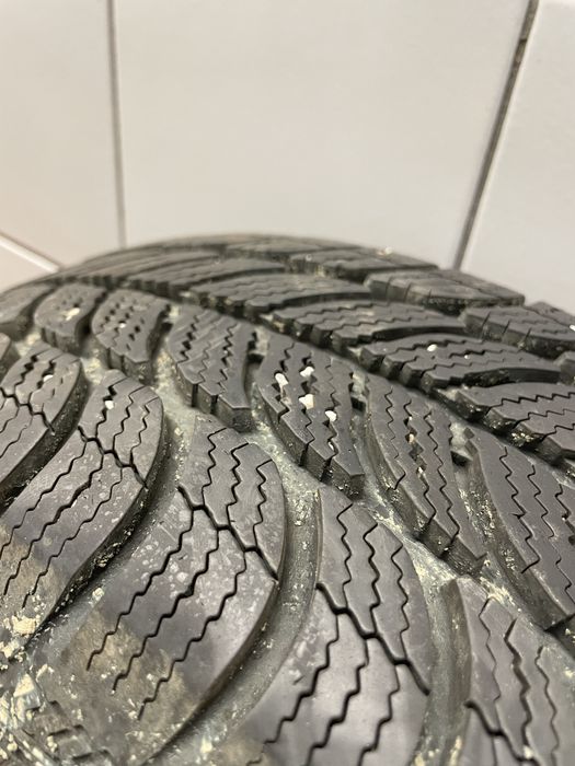 Roti de iarna 195 65 15