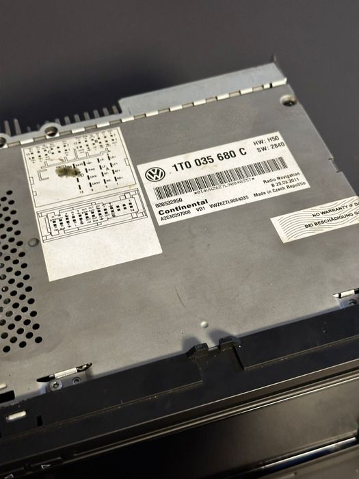 Vând navigație originală VW - RNS 510