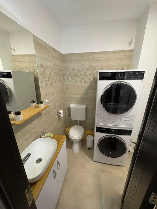 Apartament cu 3 camere, 2 bai, Racadau, Str. Molidului