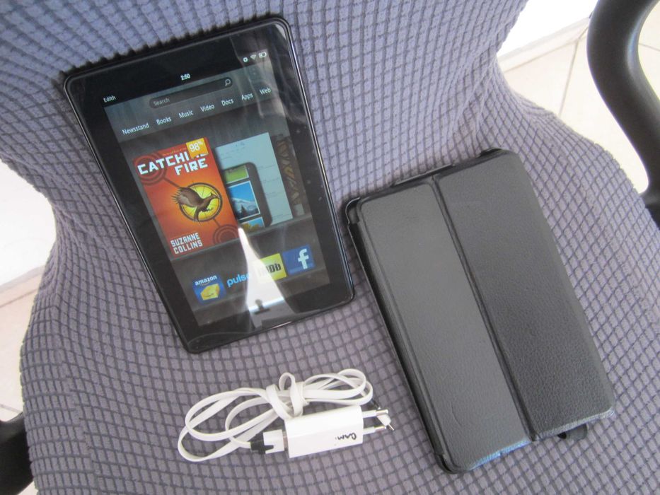 Amazon Kindle Fire D01400 Tablet