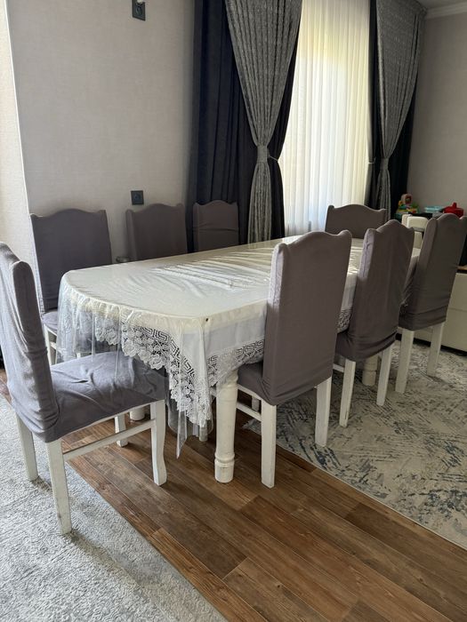 Стол со стульями 8 шт