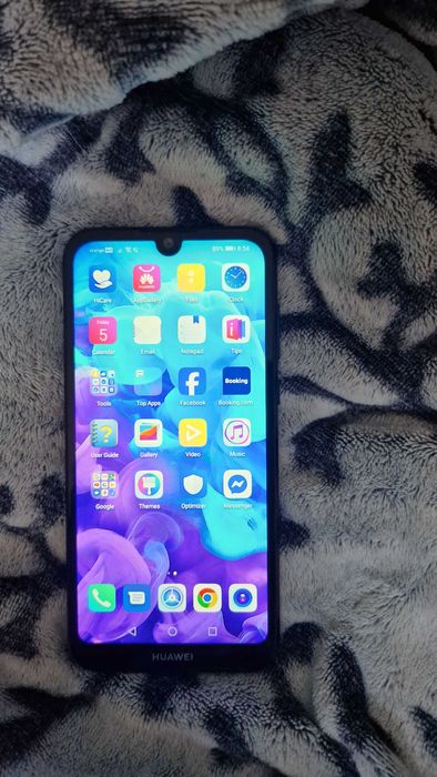 Vand Telefon Huawei Y5 2019 mare 4G/LTE !! Liber Retea !! la 150lei