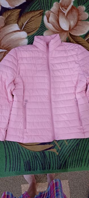 Продам куртки в отличном состоянии