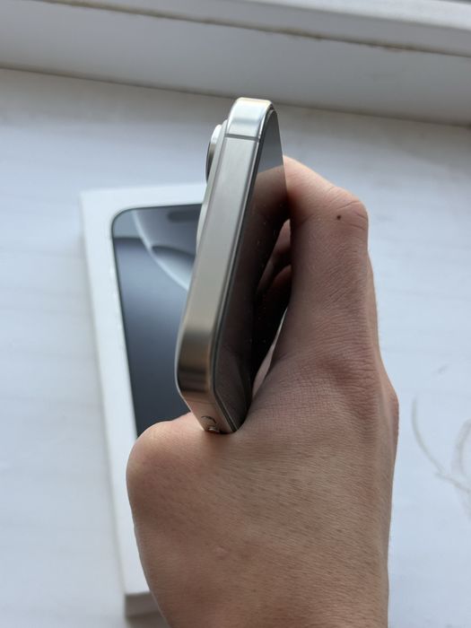 iPhone 16 Pro 97% 256 GB