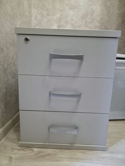 Прикроватная тумба