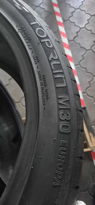 anvelope Momo 265/40/21