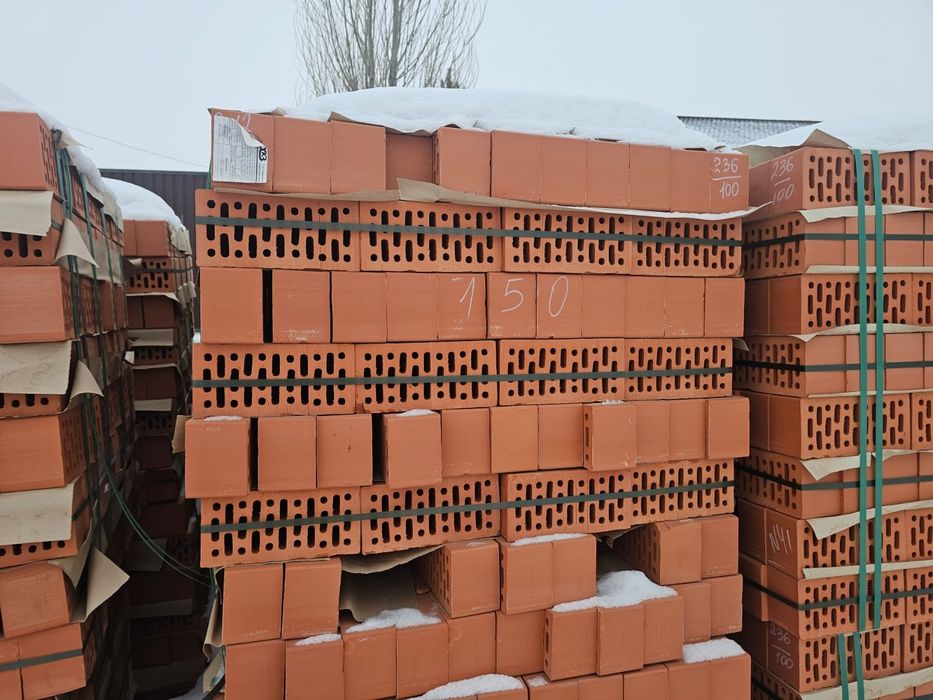 Кирп красный Хромтау