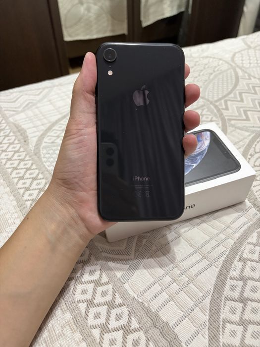 iPhone XR 64GB BLACK