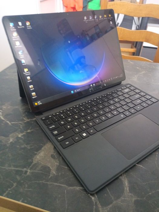 Laptop 2 in 1 Ninkear T40