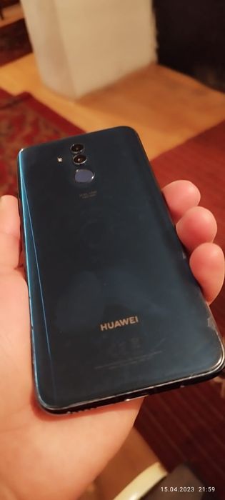 Продам Хуавей мате 20 лайт
