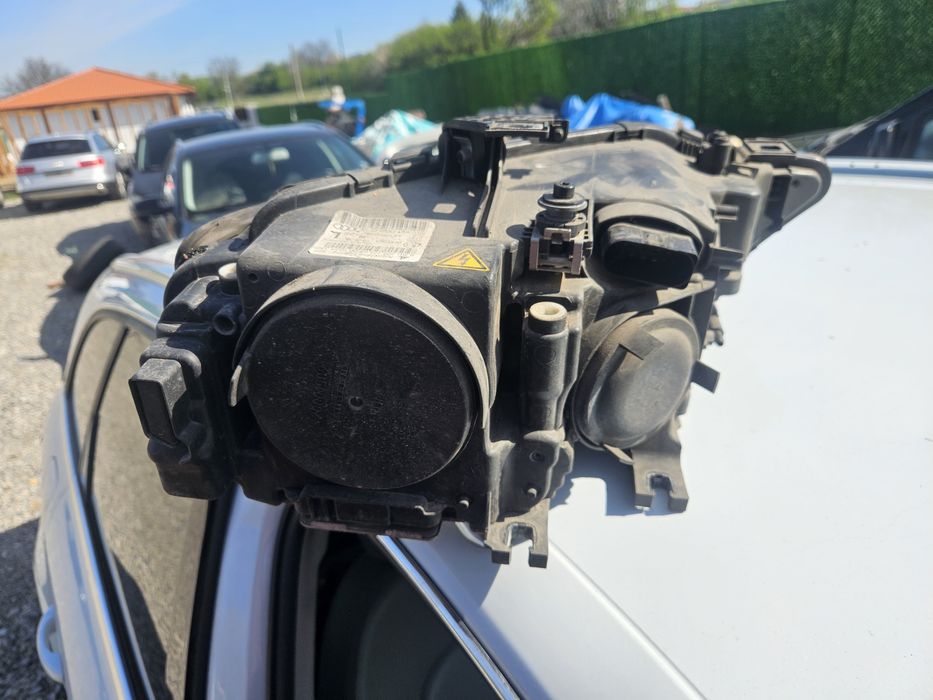 Ляв оборудван фар за Audi A4 B8.5 2014god
