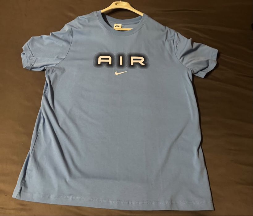 Nike T-shirt original new
