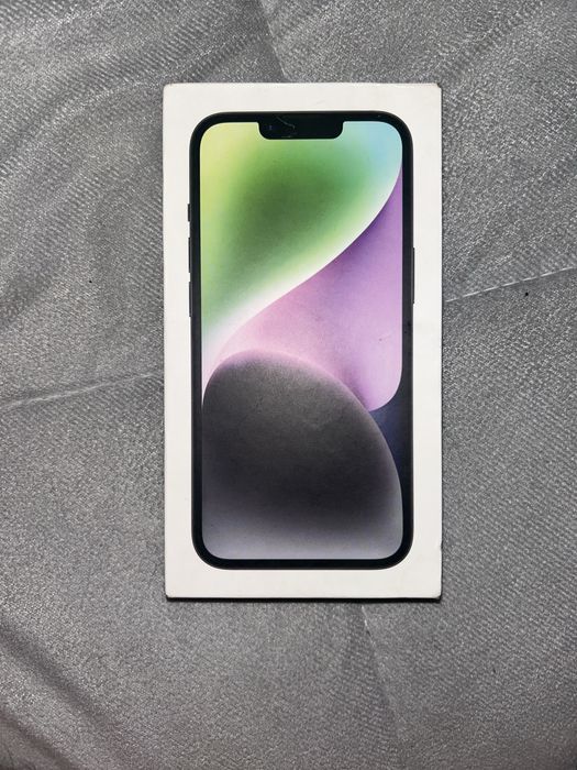 Iphone 14 ideal xolatda rang darkblue