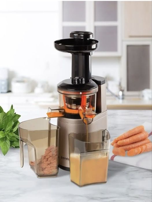 Соковыжималка новая