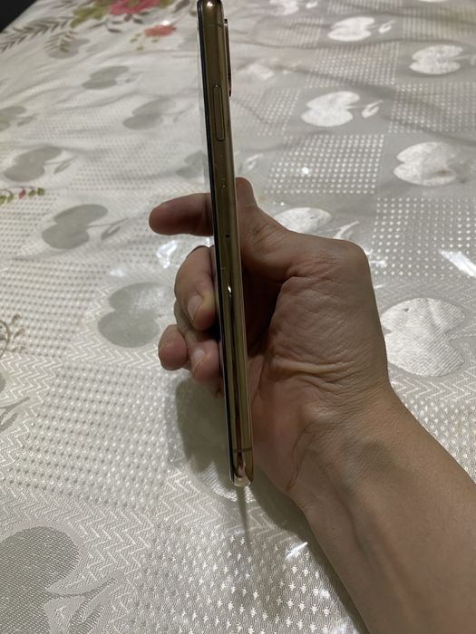 Iphone XS MAX 64 gold