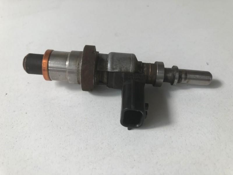 Injector filru particule Renault Fluence 8200769153 1.5 dci K9K (834)