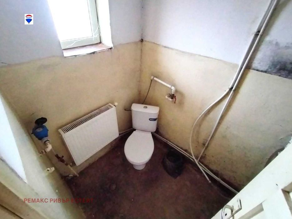 Продава се Къща в Русе, Тракцията - 37 кв.м за 441 €/кв.м - Снимка #6