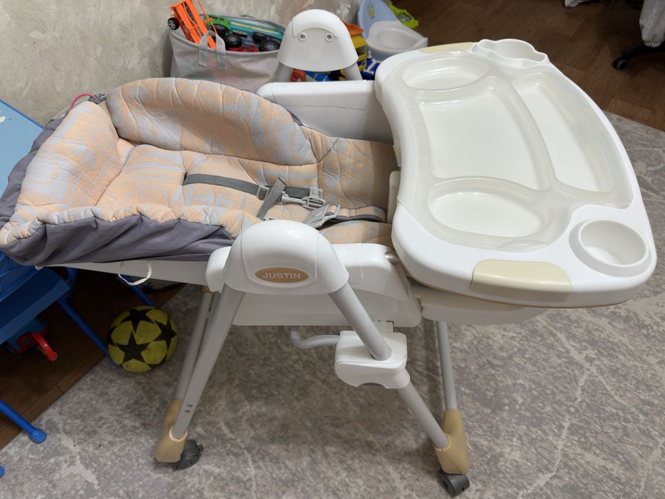Детский стул для кормления