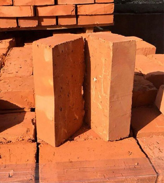 Красный кирпич
Ищете надёж