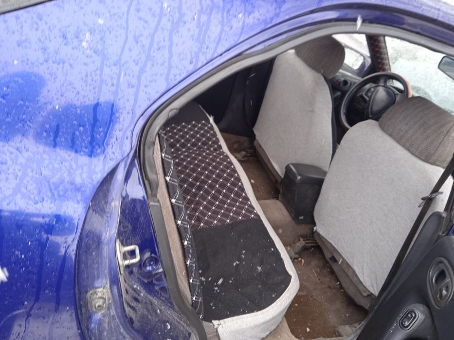 Автомобиль Mazda Xedos 6